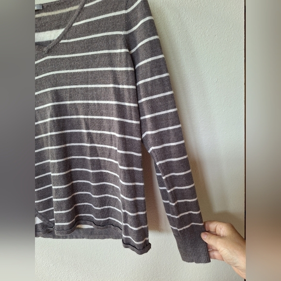 Smartwool Womens Sweater. Brown/Cream Striped. Size S - Picture 3 of 5